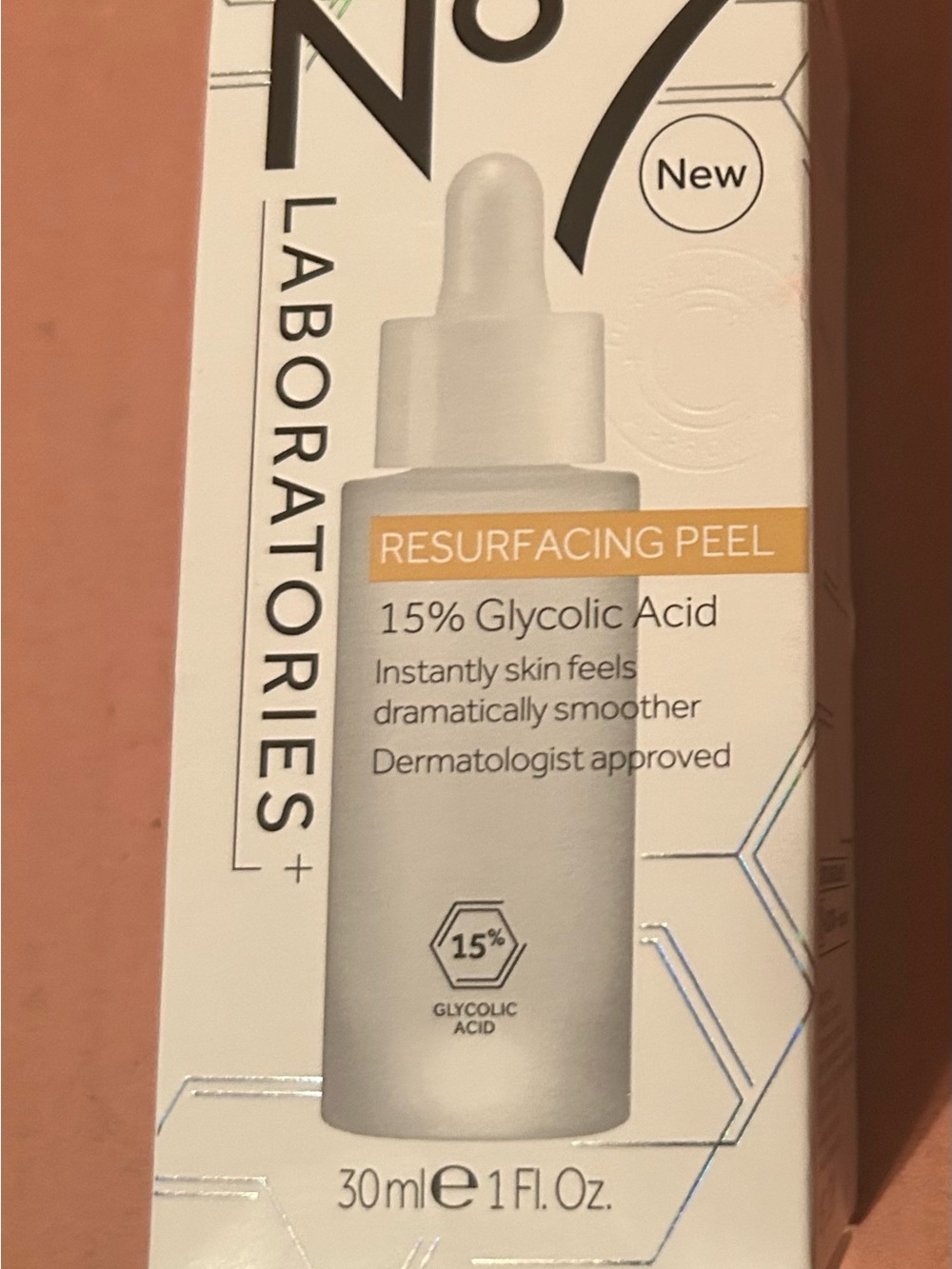 No 7 Laboratories Resurfacing Peel 15% Glycolic Acid - White